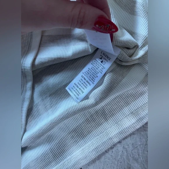 L'AGENCE Lucille Boat Neck Tee striped marble XS - Picture 6 of 7